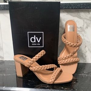 ❣️Dolce Vita Beige/Tan Mule Heels👡